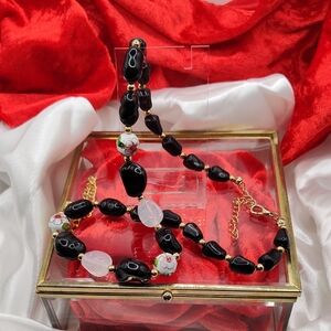 Beautiful Vintage Cloisonne & Lucite Beads In Black, White, Pink, & Gold To